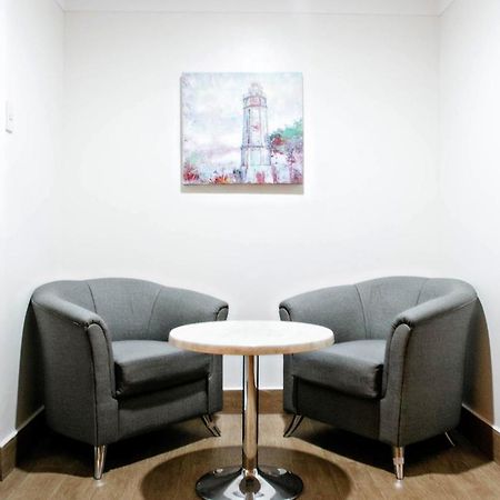 Diamond Suites And Residences Себу Экстерьер фото