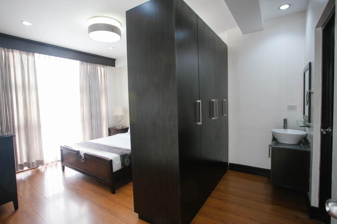 Diamond Suites And Residences Себу Экстерьер фото