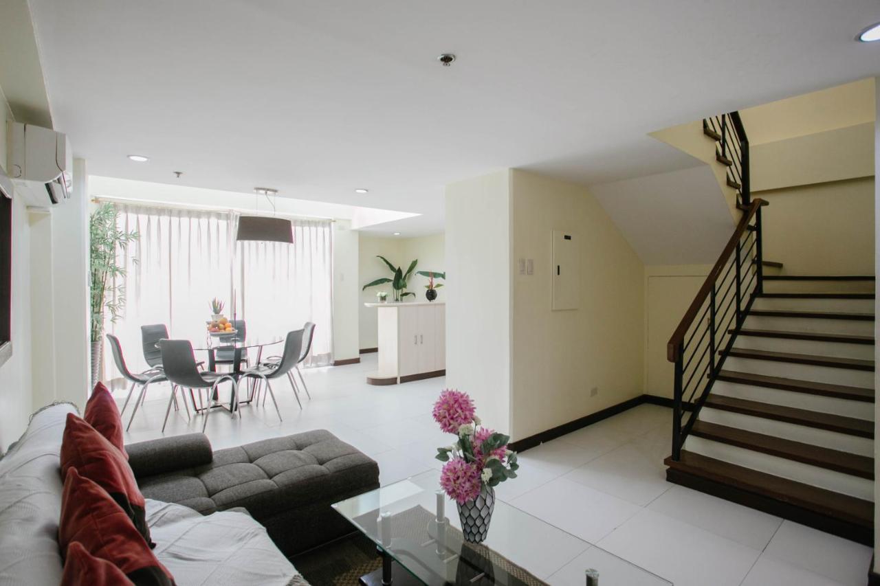 Diamond Suites And Residences Себу Экстерьер фото