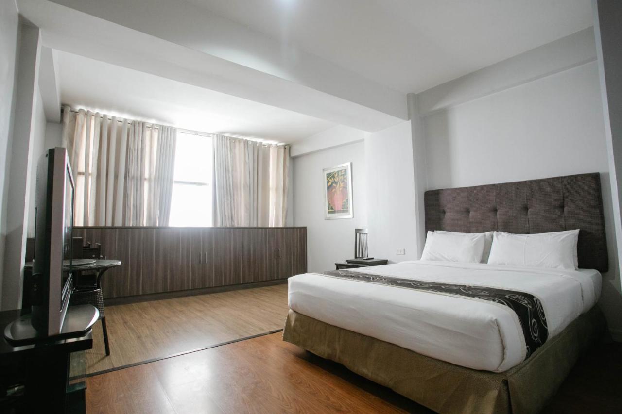 Diamond Suites And Residences Себу Экстерьер фото
