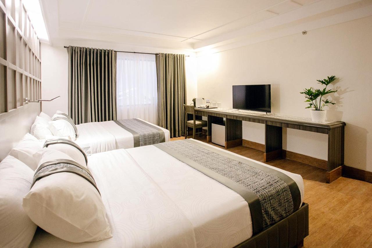 Diamond Suites And Residences Себу Экстерьер фото